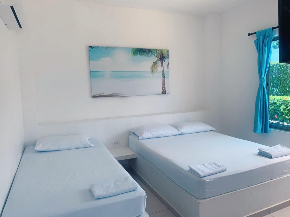 Blue Apartahotel Ковеньяс Экстерьер фото